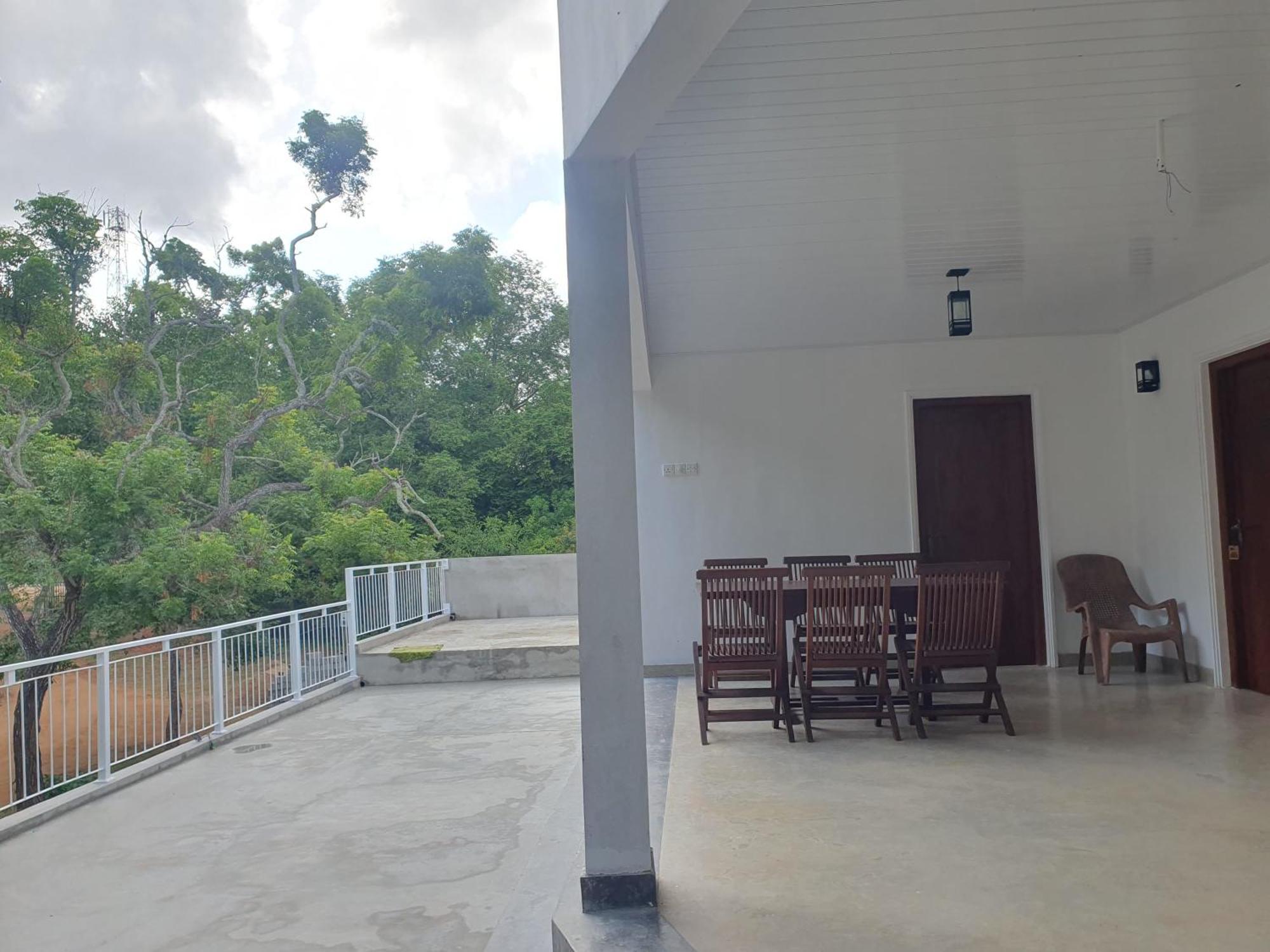 ホテル Wilpattu Corridor Leisure エクステリア 写真